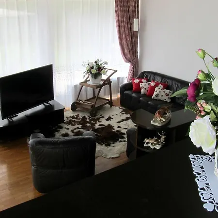 Chalet Belvedere Bed and Breakfast Λιουμπλιάνα