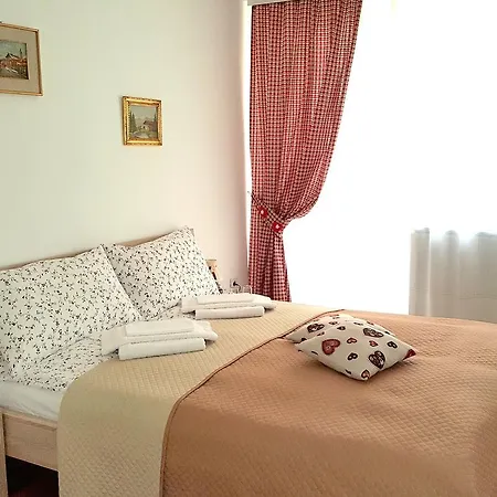 Chalet Belvedere Bed and Breakfast Λιουμπλιάνα