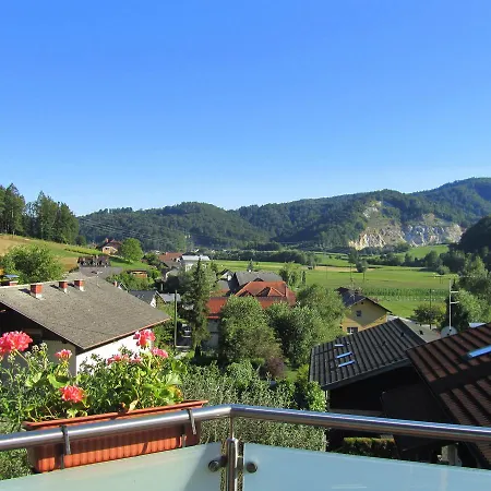Chalet Belvedere Bed & Breakfast Lubiana